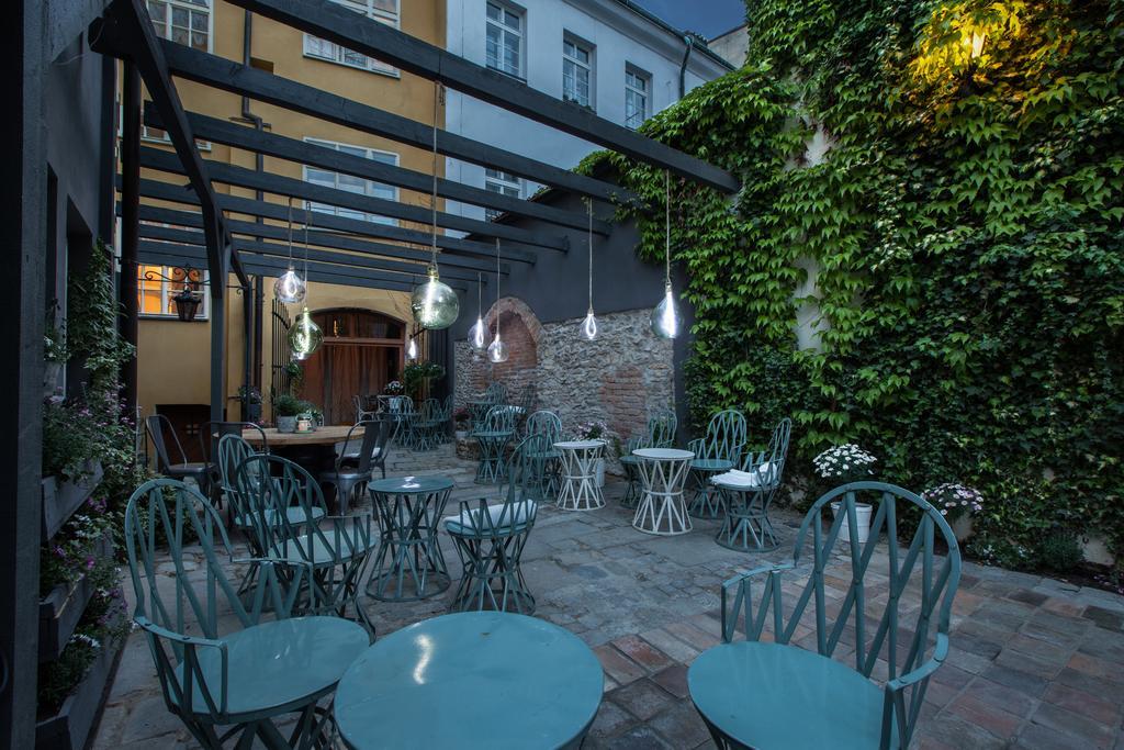 Cathedral Prague Apartments ภายนอก รูปภาพ